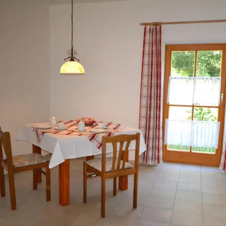 Pensión Holzhammer Hof 3*
